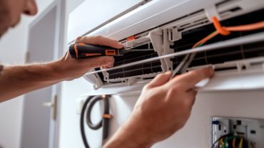 SAV et maintenance de qualité : comment choisir le bon artisan dans la région de La Rochelle ?