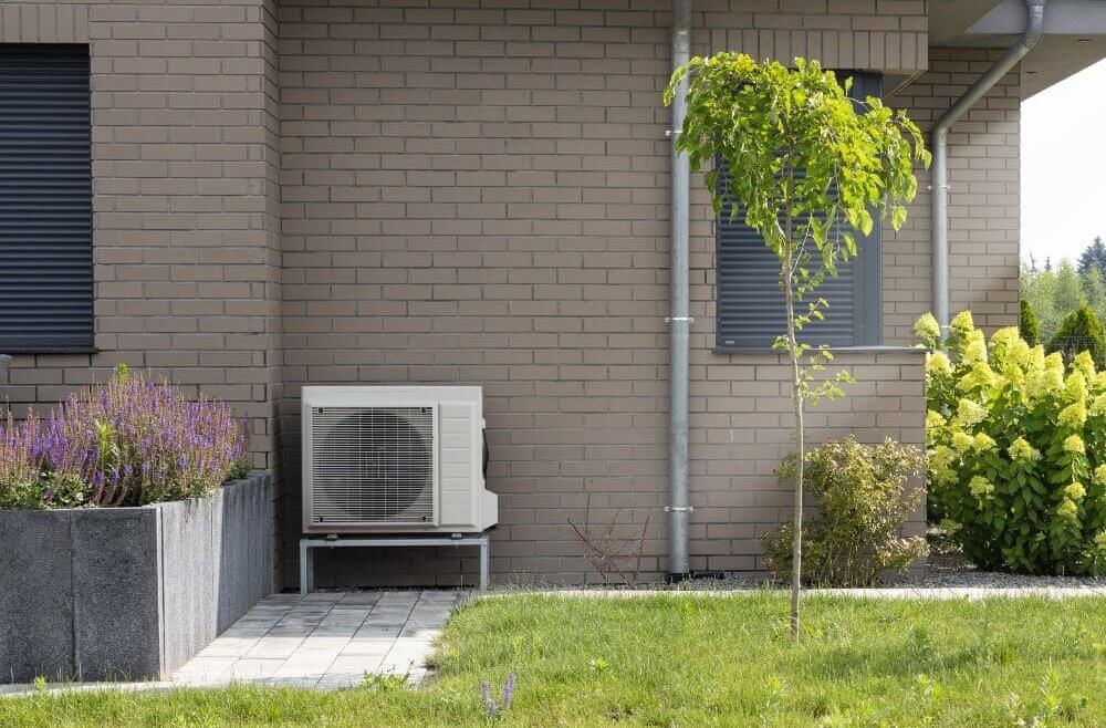 Installation de pompe à chaleur à Royan : Optimisez votre confort et vos économies